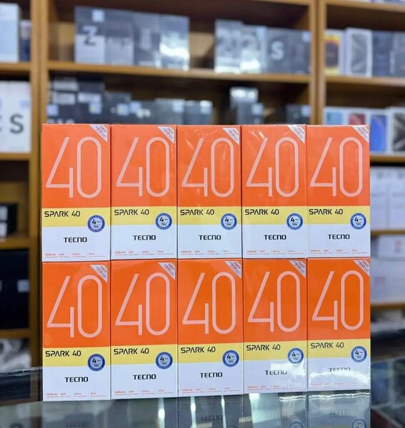 Tecno Spark 40 Smartphone
