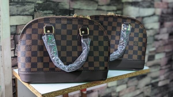 Original high quality Louis Vuitton bags
