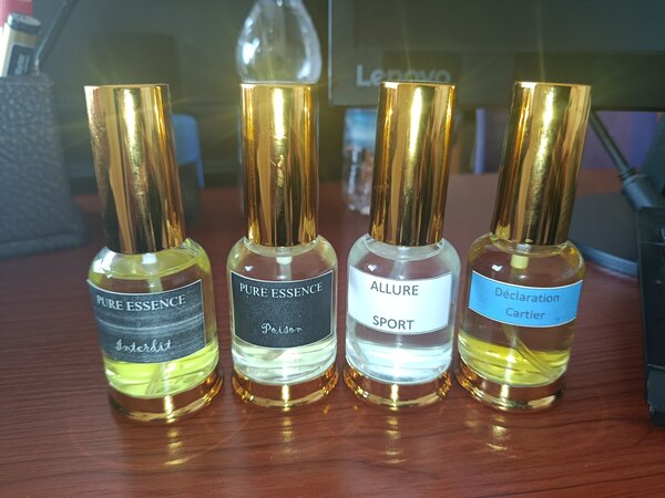 Parfums Pure Essence