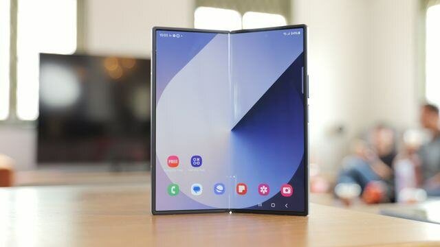 Samsung Galaxy Z Fold 6