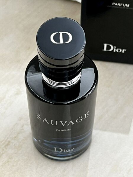 Parfum Sauvage - Sophistiqué et Élégant