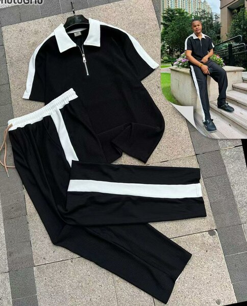 Ensemble de jogging noir et blanc