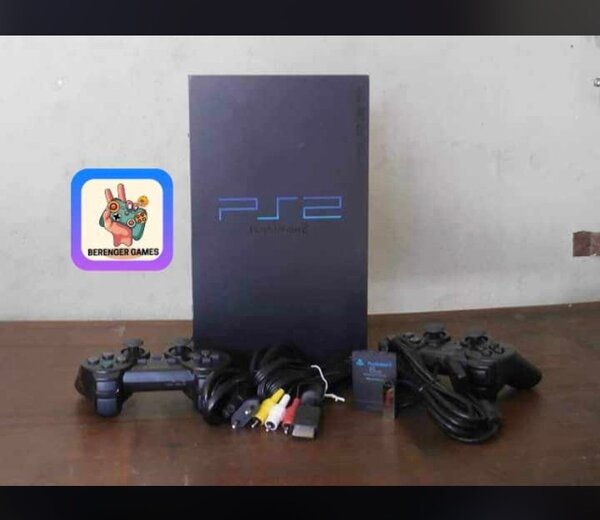 Console PS2 avec Manettes