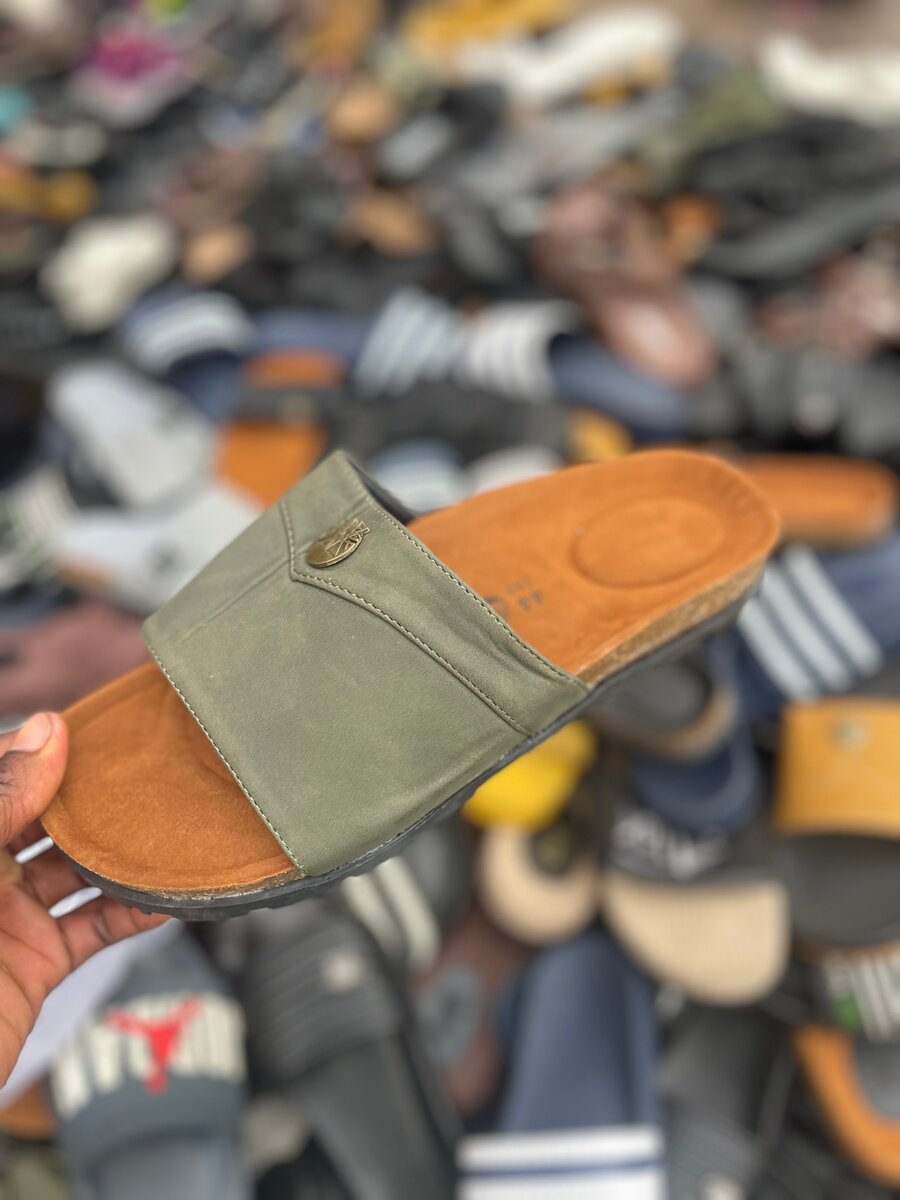 Sandales en cuir unisexes