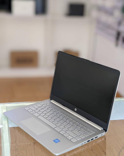 HP Laptop 14s-dq0xxx 