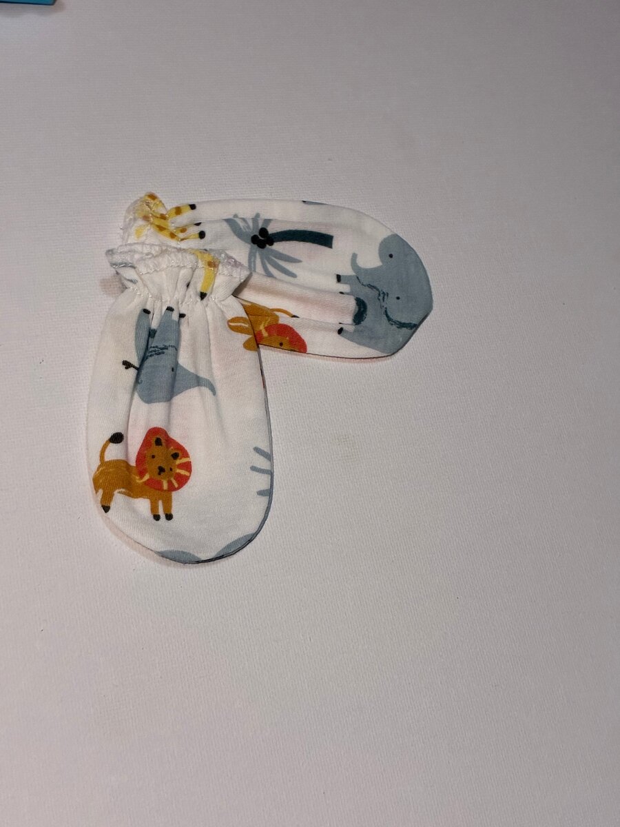 Moufles Bébé en Coton Doux