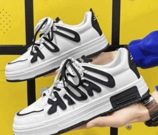 Baskets tendance blanches