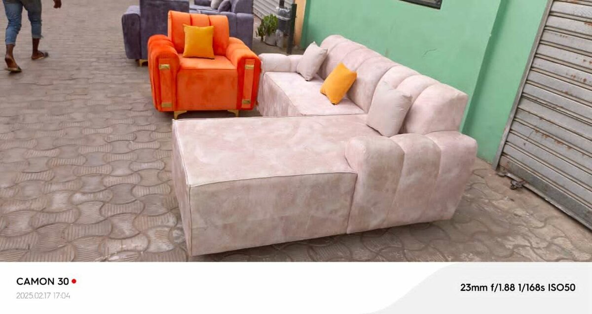 Fauteuil 06 places nouveau disponible prix 130.000f