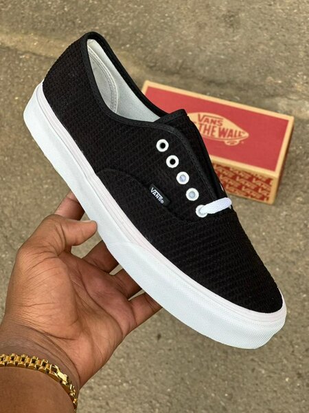 Van's Authentique