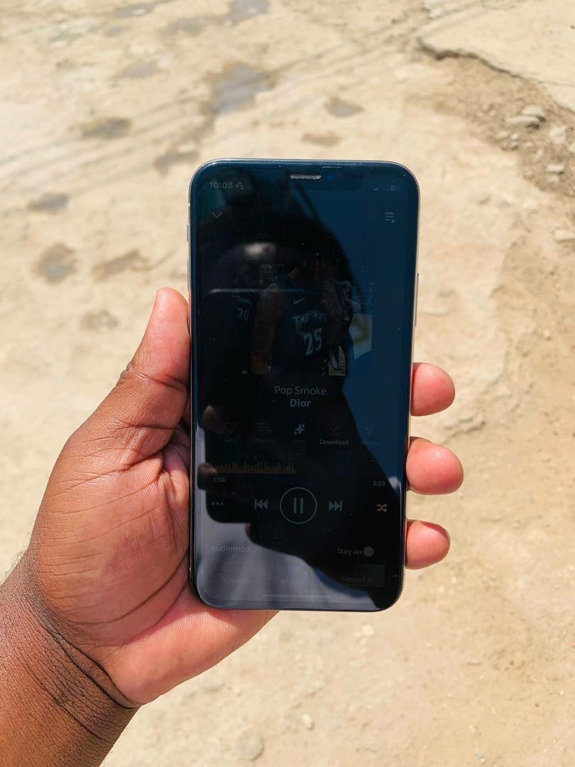 PREOWNED IPHONE X 64GB