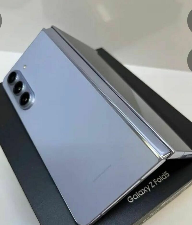 Samsung Galaxy Z Fold5
