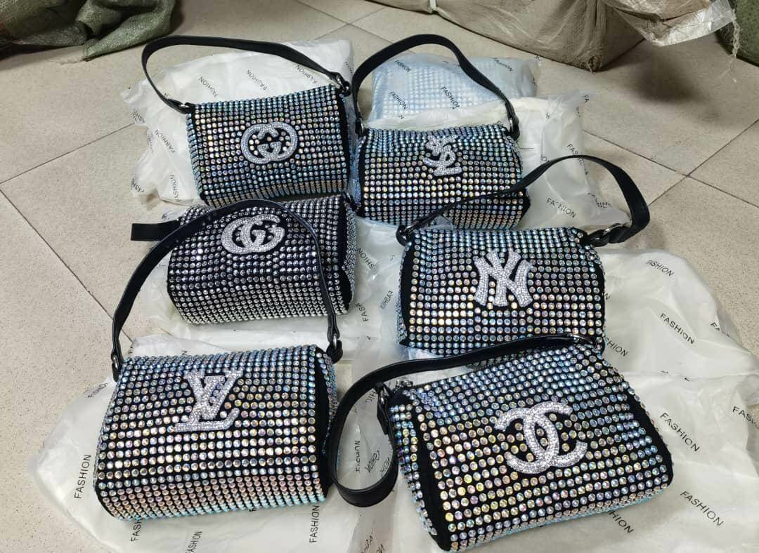 Beautiful but classy dressing bag