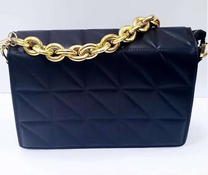Black bag, chain handle