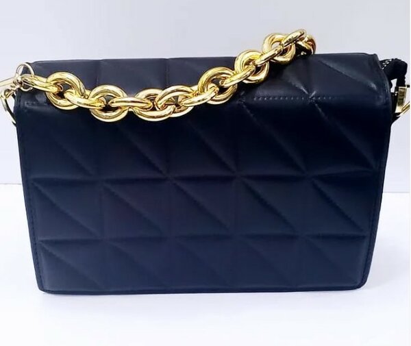 Black bag, chain handle