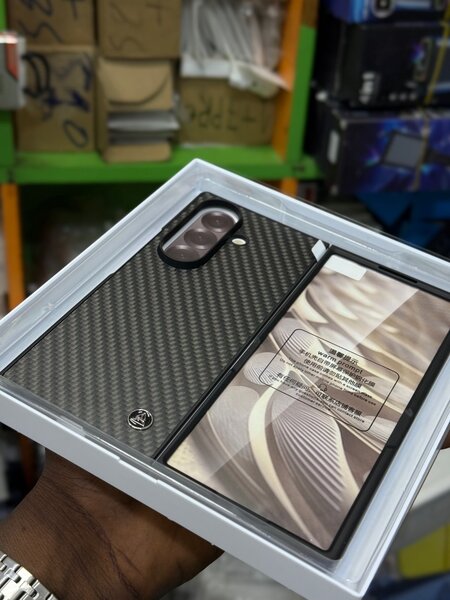 Coque carbone pliable Samsung