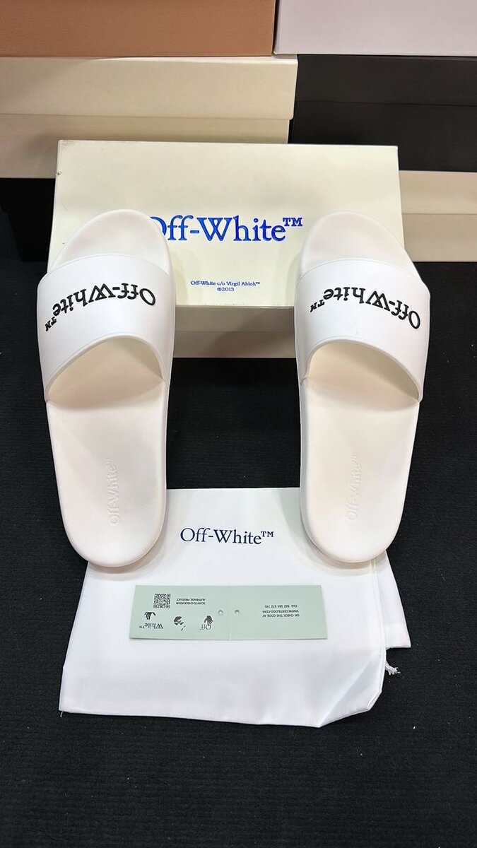 Slippers de Marque Confortables