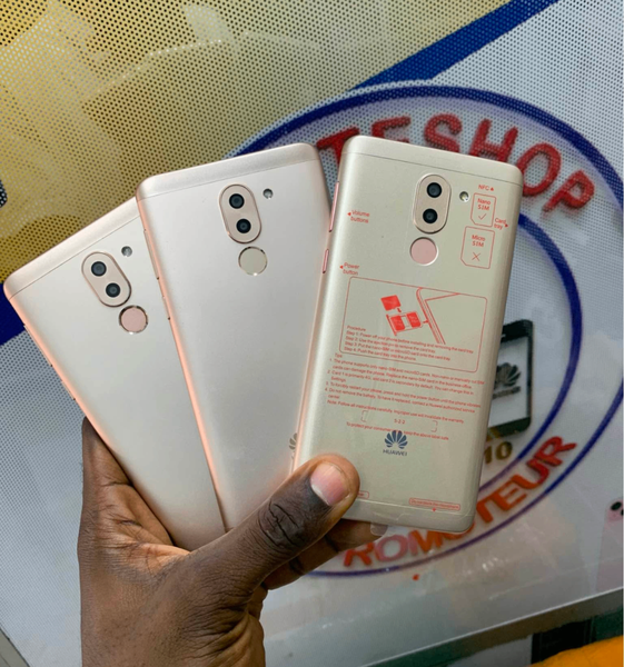 HUAWEI GRS CASI NEUF IMPORTÉ 64GB