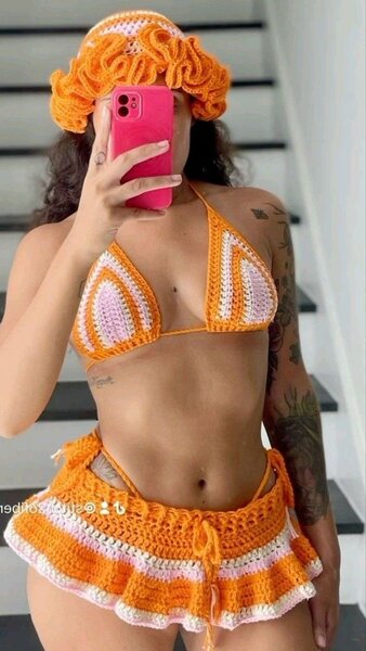 Ensemble de bikini au crochet