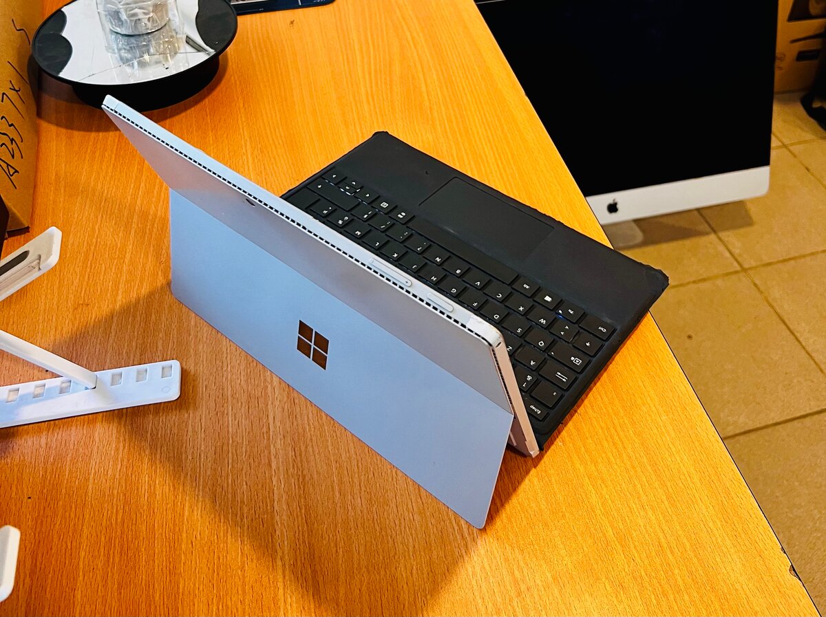 Tablette Surface Pro avec clavier