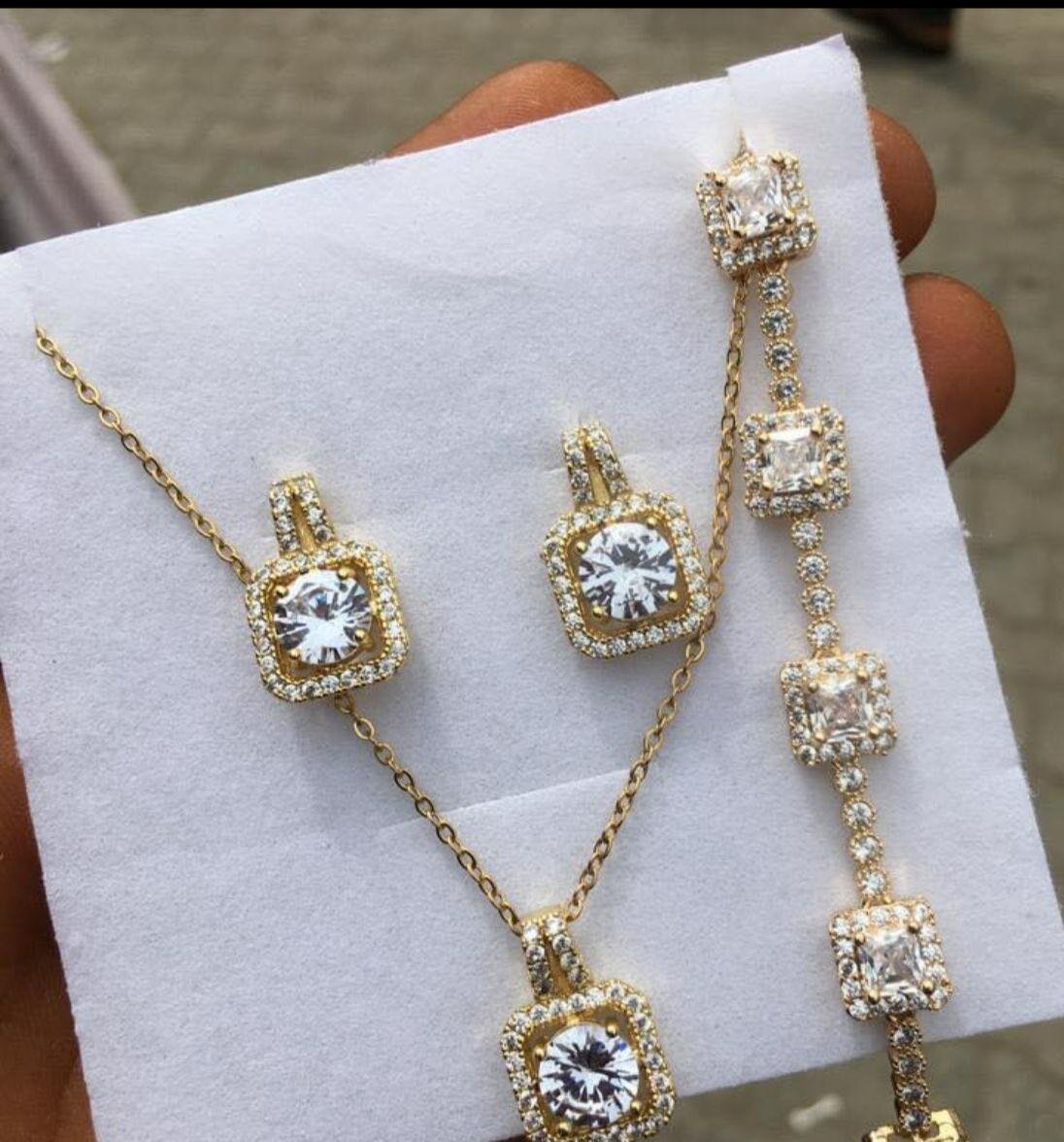 Necklace earrings and bracelet set