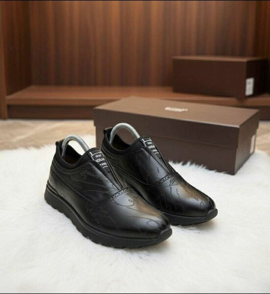 Chaussures homme élégantes en cuir