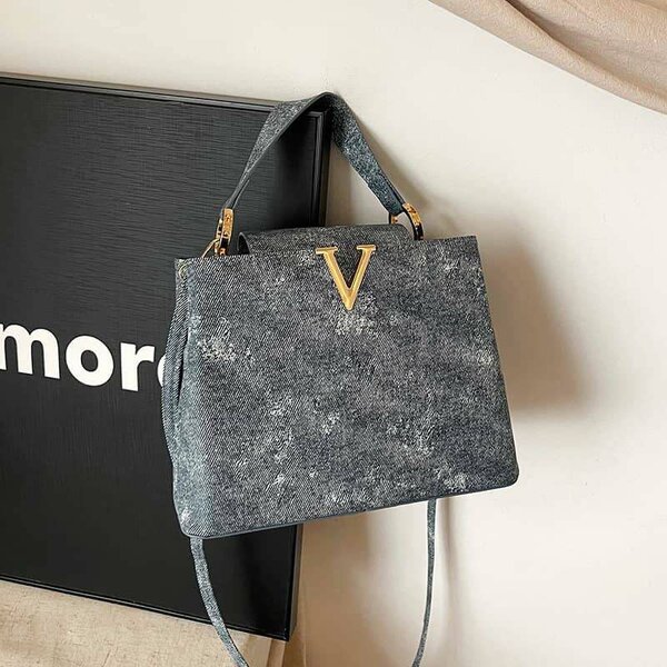 Sac à bandoulière élégant en denim