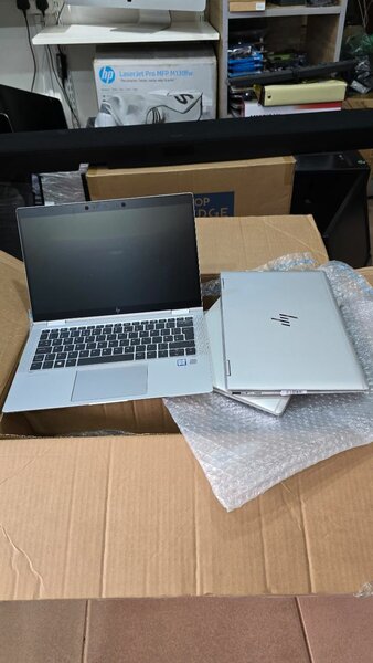 Hp elitebook x360 1030 G4 Core i5 16gb ram 256gb ssd 13.3inc