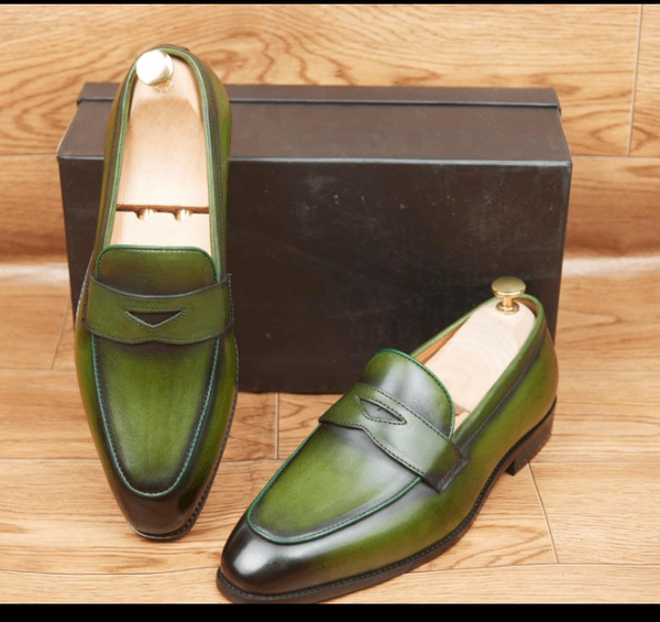 Mocassins en cuir vert élégant