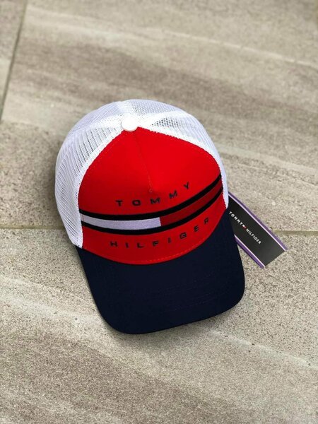 Casquettes de marque élégantes
