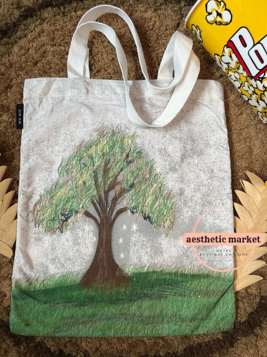 Tote bag