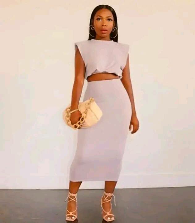 Women's 2-piece suit, short top and skirt