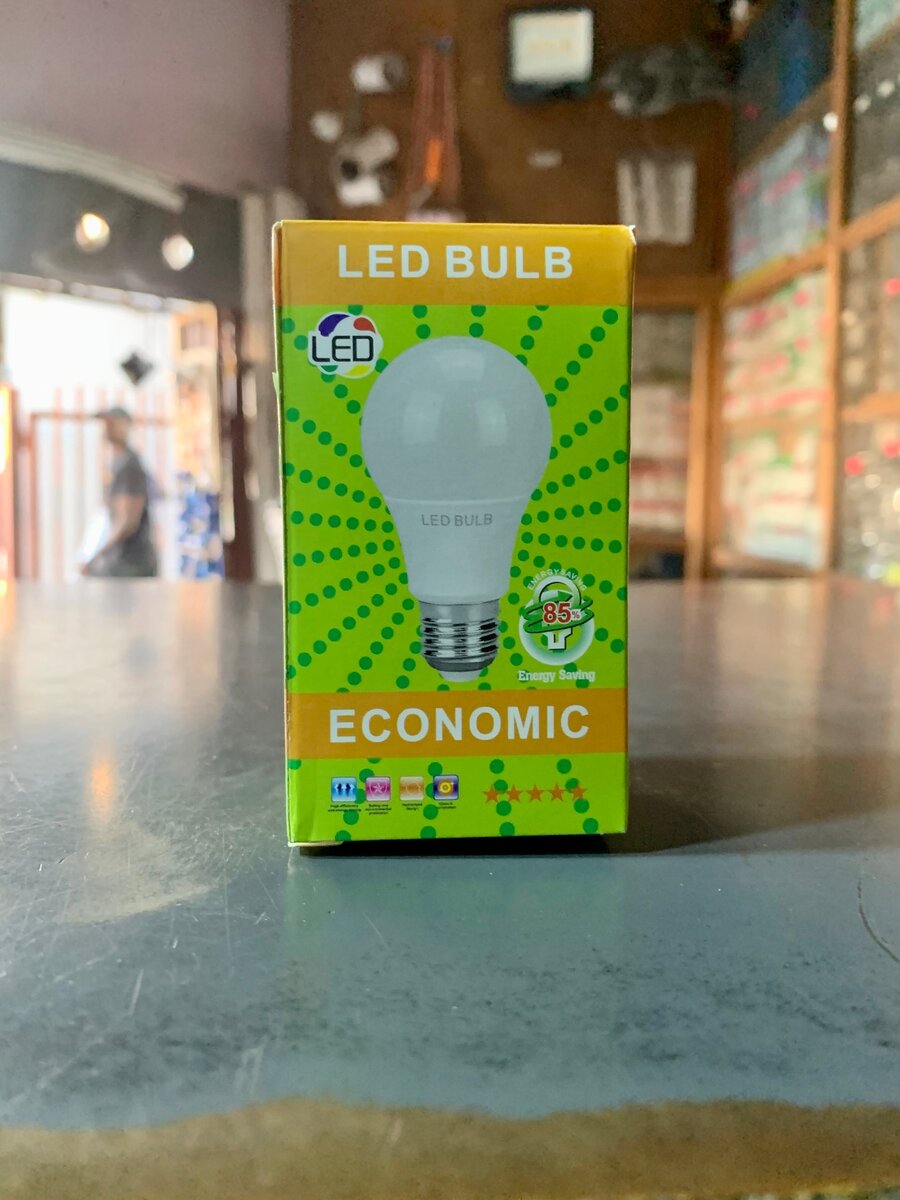 LED BULB 7 Watts