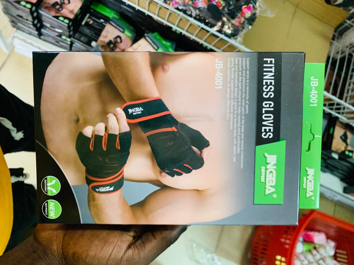 Gym gloves