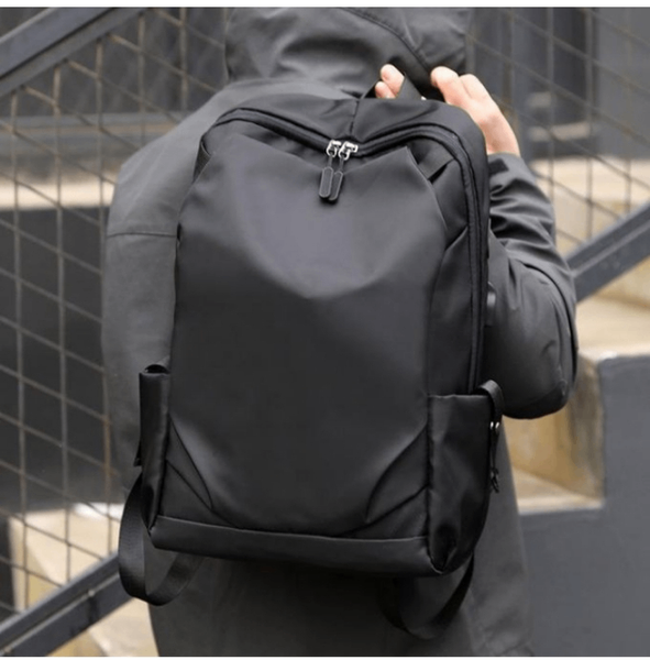 Sac à dos moderne pour ordinateur portable