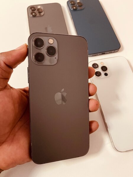 IPHONE 12PRO MAX 128/256GB STORAGE