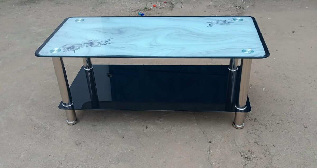 Table basse en verre design