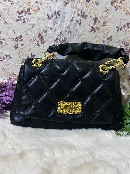 Sac à main élégant en cuir