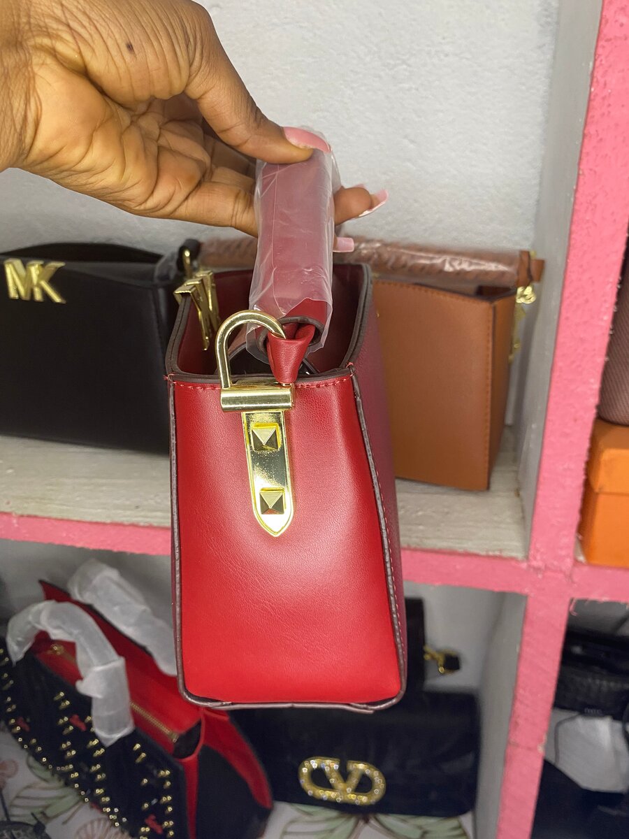 Sac bandoulière en cuir chic