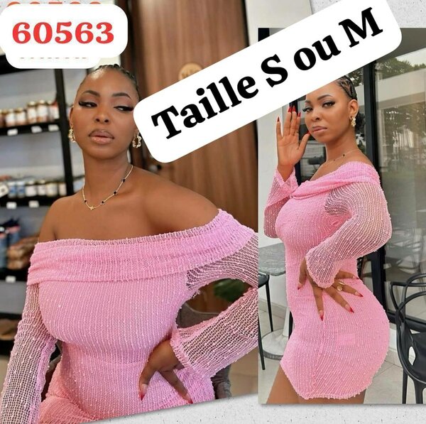 Robe Pull Rose Pailletée