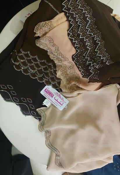 Hijab élégant brodé