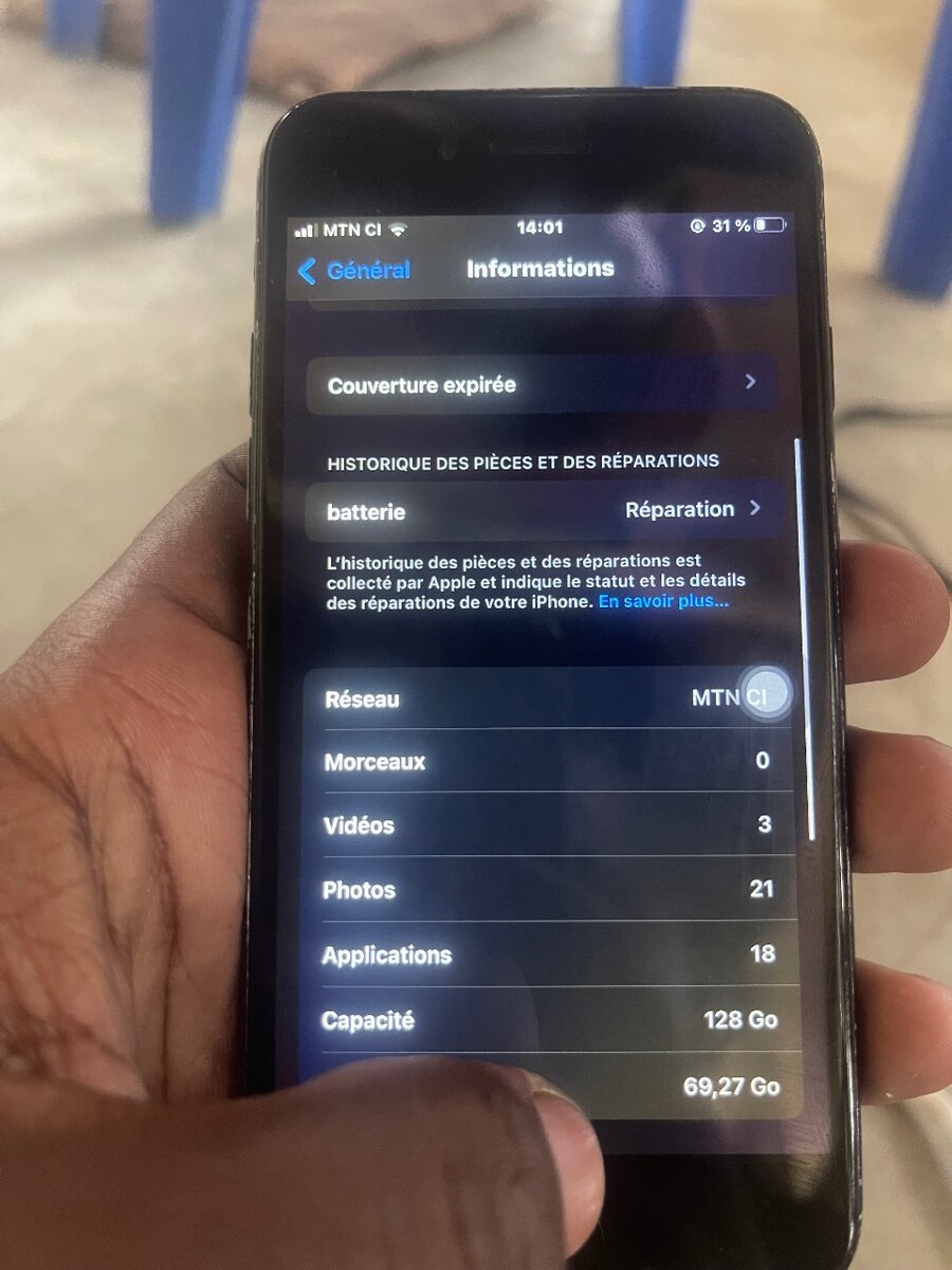 iPhone 128GB Noir à Vendre