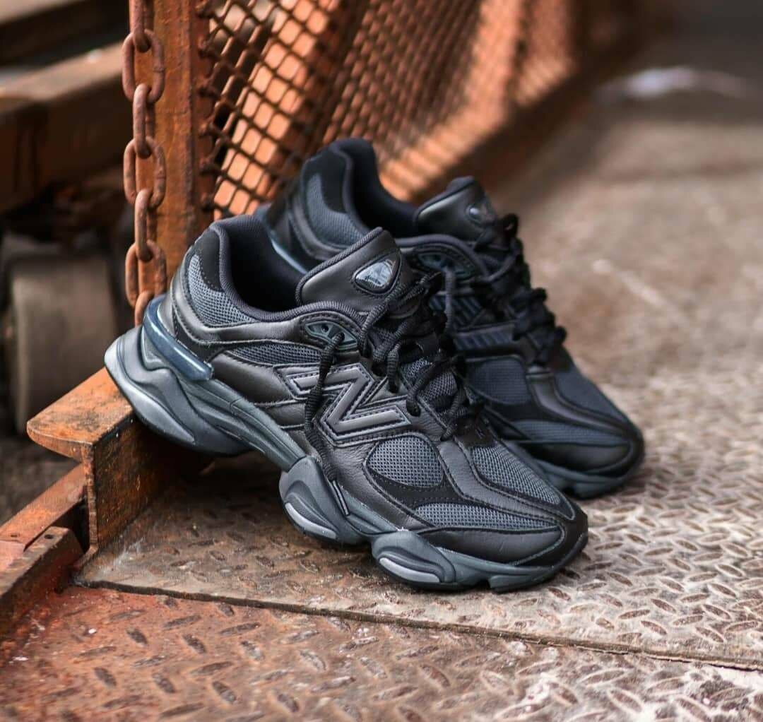 New Balance Sneakers