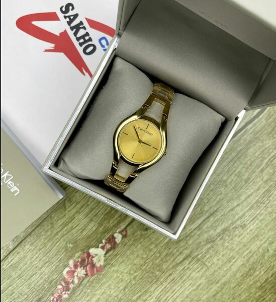 Montre élégante Calvin Klein