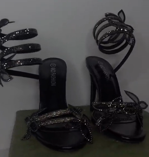 Butterfly 🦋🖤 swirl heels