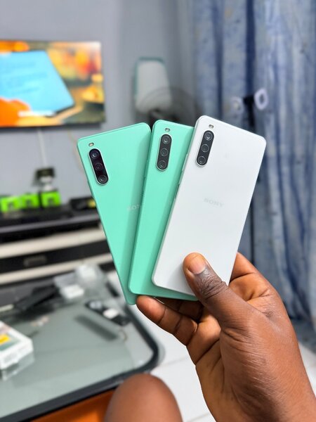 Sony Xperia 10 mark4 5G