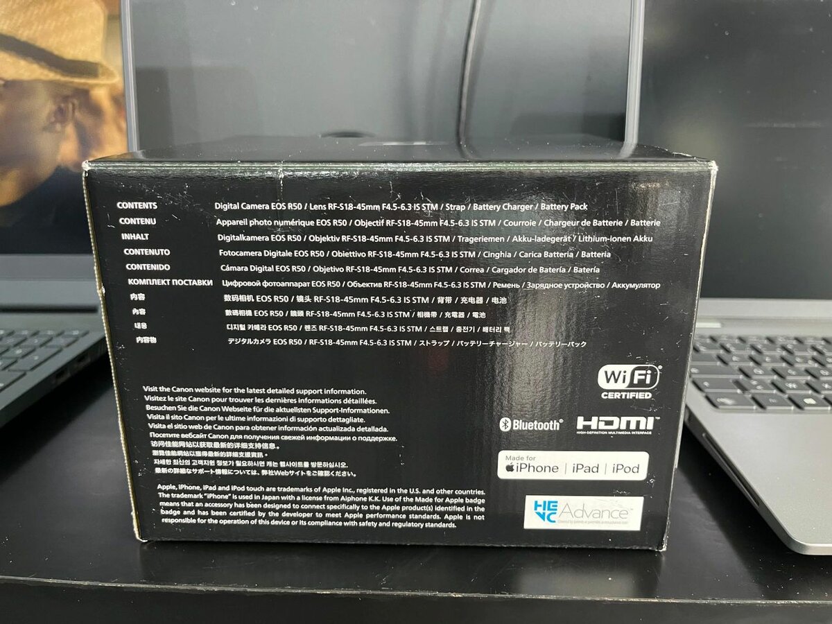 Canon EOS R50 Kit avec RF 18-45mm