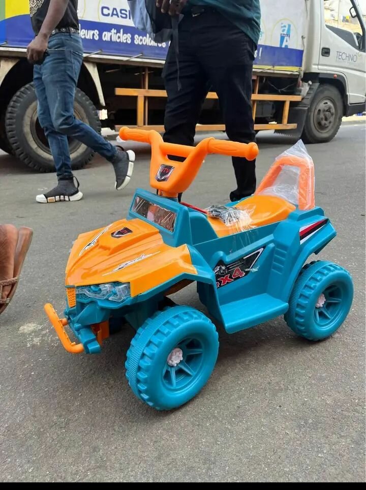 Motos et Quads Électriques Enfants