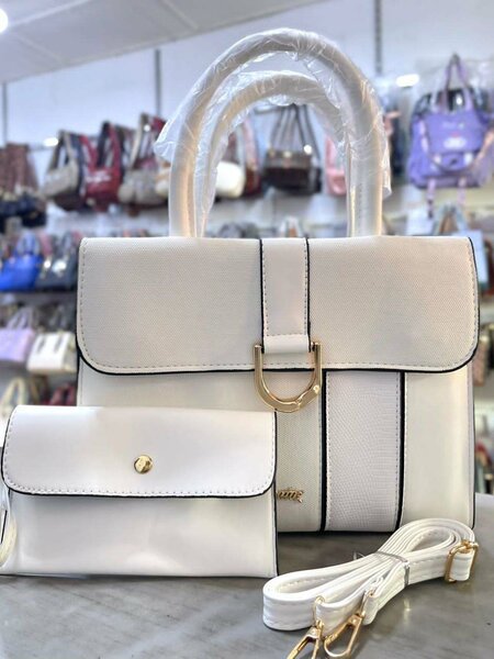 Sac à main élégant en cuir