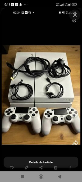 Console de Jeu avec Manettes