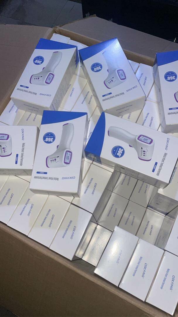 Thermomètre frontal